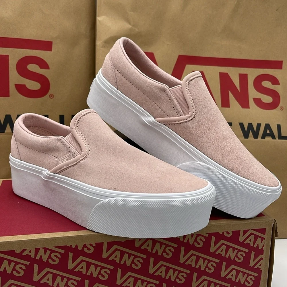 Vans WMNS Platform Sneakers Classic Slip-On Stackform Mono Embroidery Rose Smoke